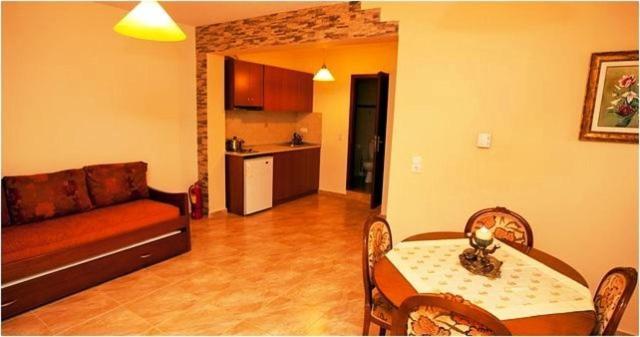 Apartments Giota Chrysi Ammoudia Kamer foto